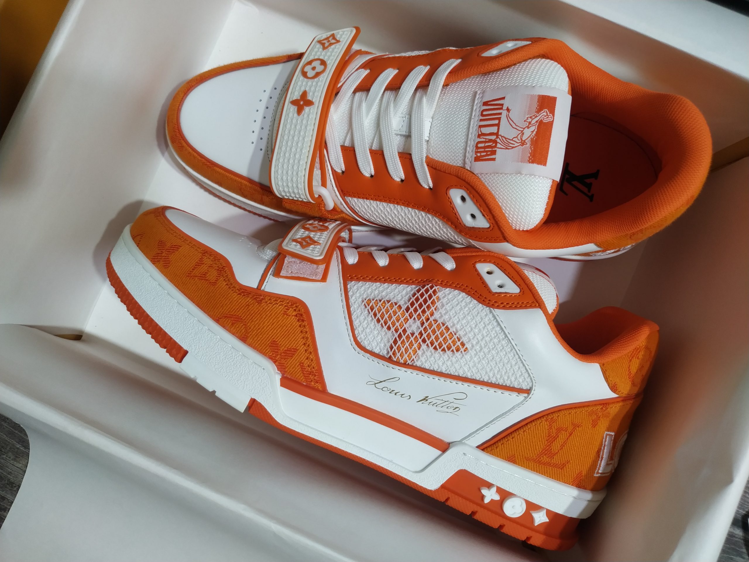 LOUIS VUITTON TRAINER SNEAKER ORANGE - LSVT325 - REPGOD.ORG/IS - Trusted  Replica Products - ReplicaGods - REPGODS.ORG